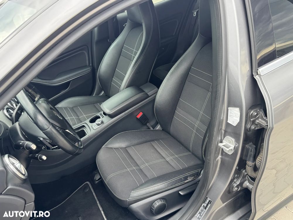 Mercedes-Benz GLA 220 CDI 4MATIC 7G-DCT Urban - 21