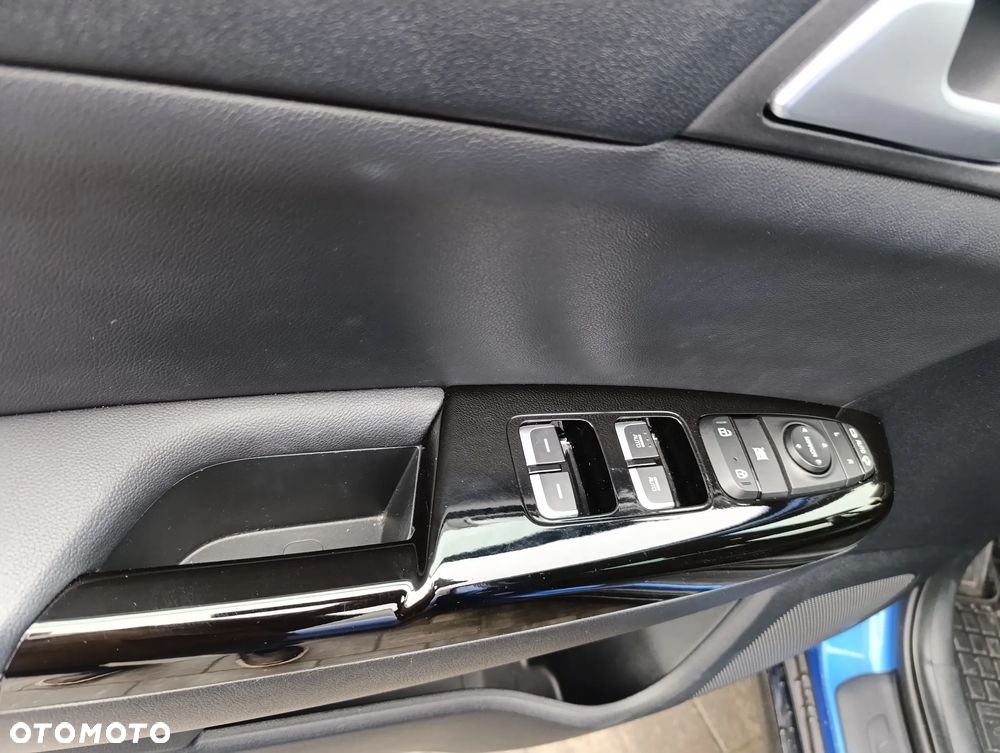 Kia Sportage 1.6 T-GDI Black Edition 2WD - 13