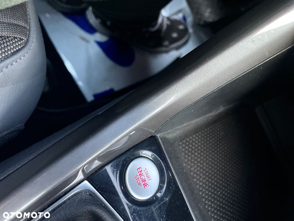 Volkswagen T-Cross 1.5 TSI ACT OPF DSG UNITED - 34