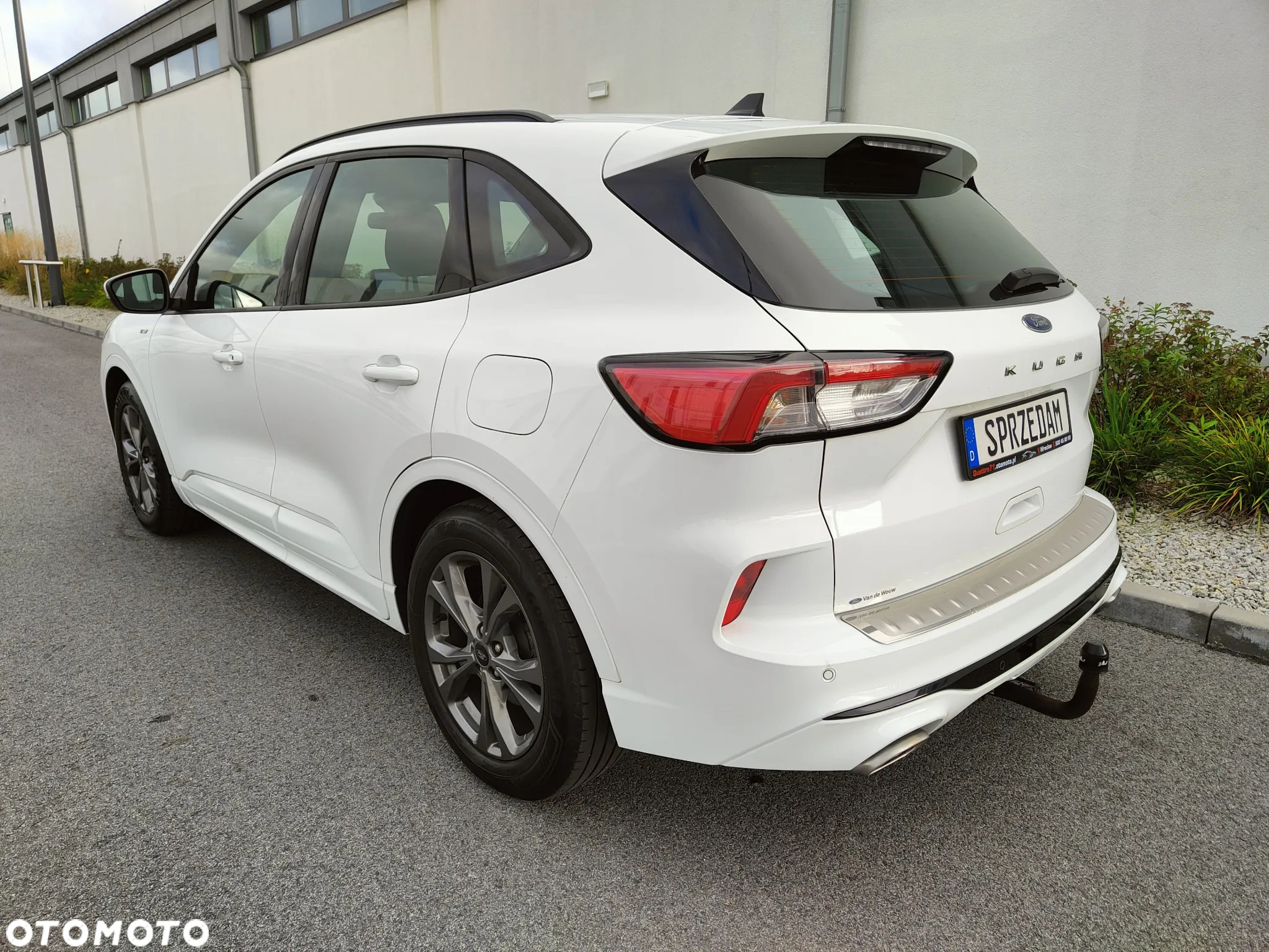 Ford Kuga 1.5 EcoBoost ST-LINE X - 6
