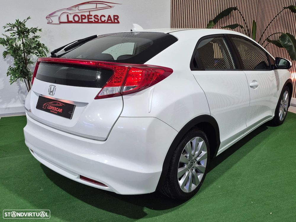 Honda Civic 2.2 i-DTEC Sport - 6