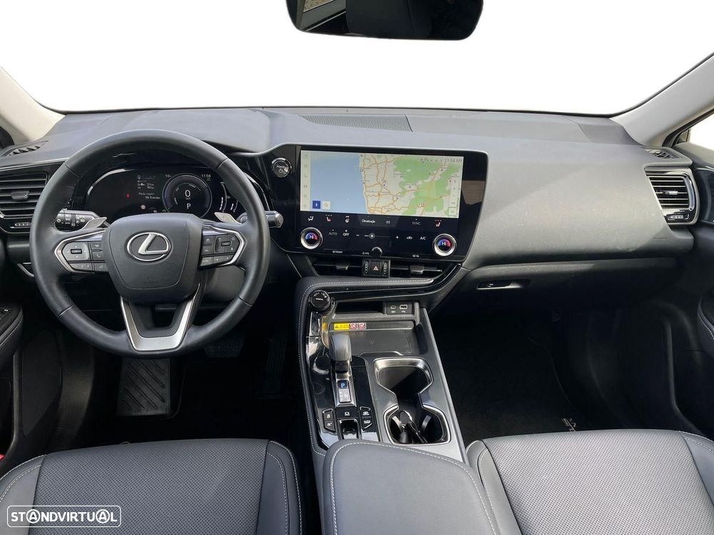 Lexus NX 450h+ Executive - 10