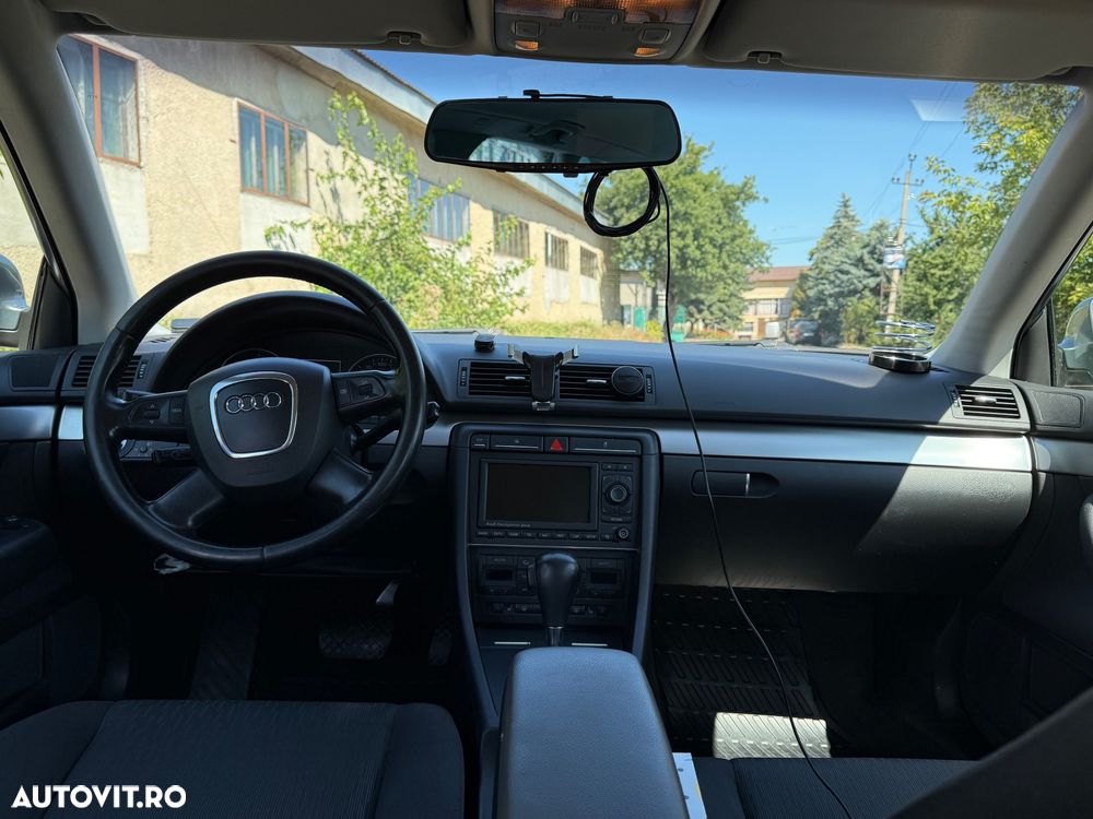 Audi A4 Avant 2.0 TDI Multitronic - 6