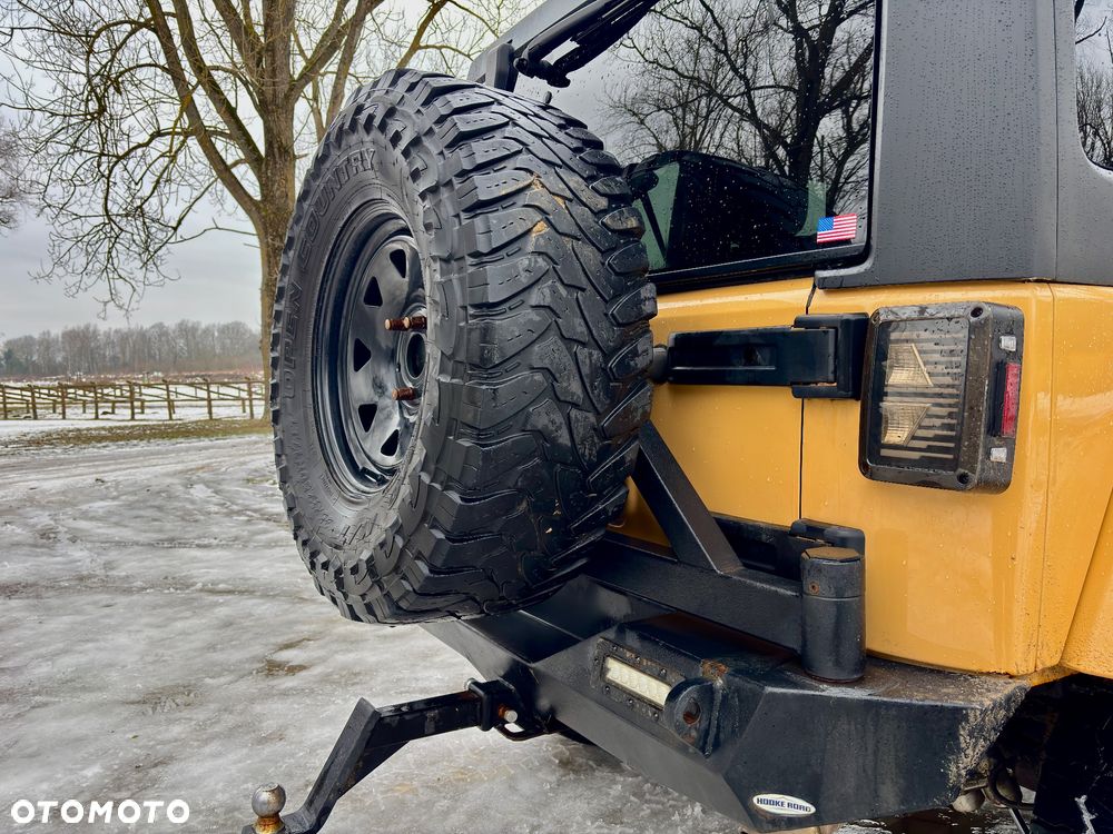 Jeep Wrangler 3.6 Unlim Sahara - 28