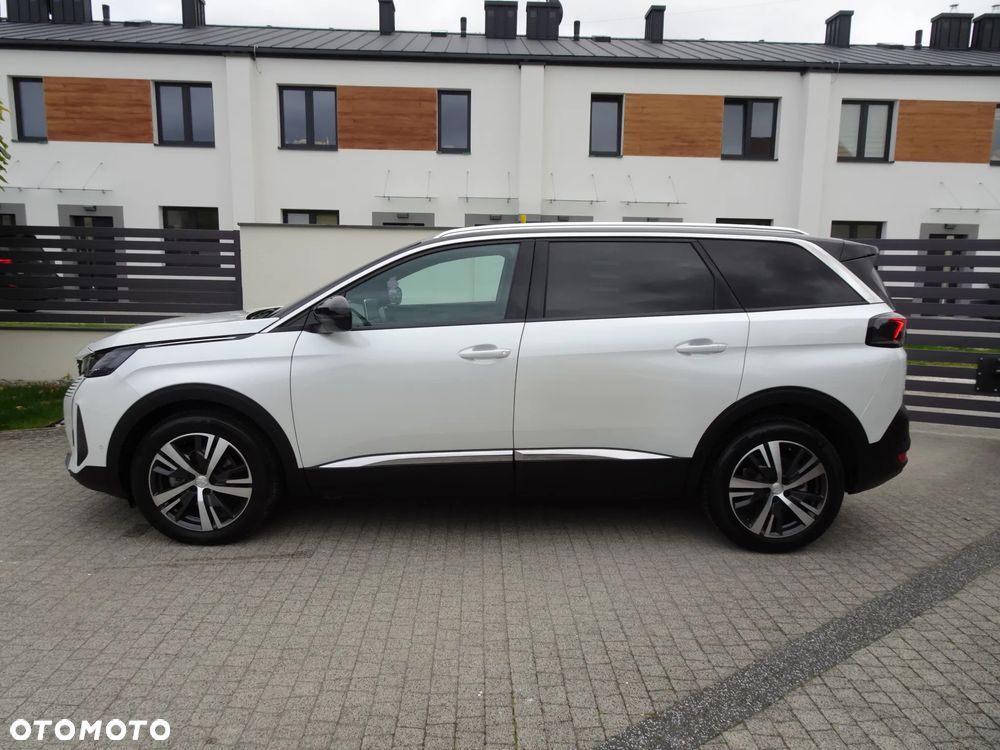 Peugeot 5008 2023 photo 4