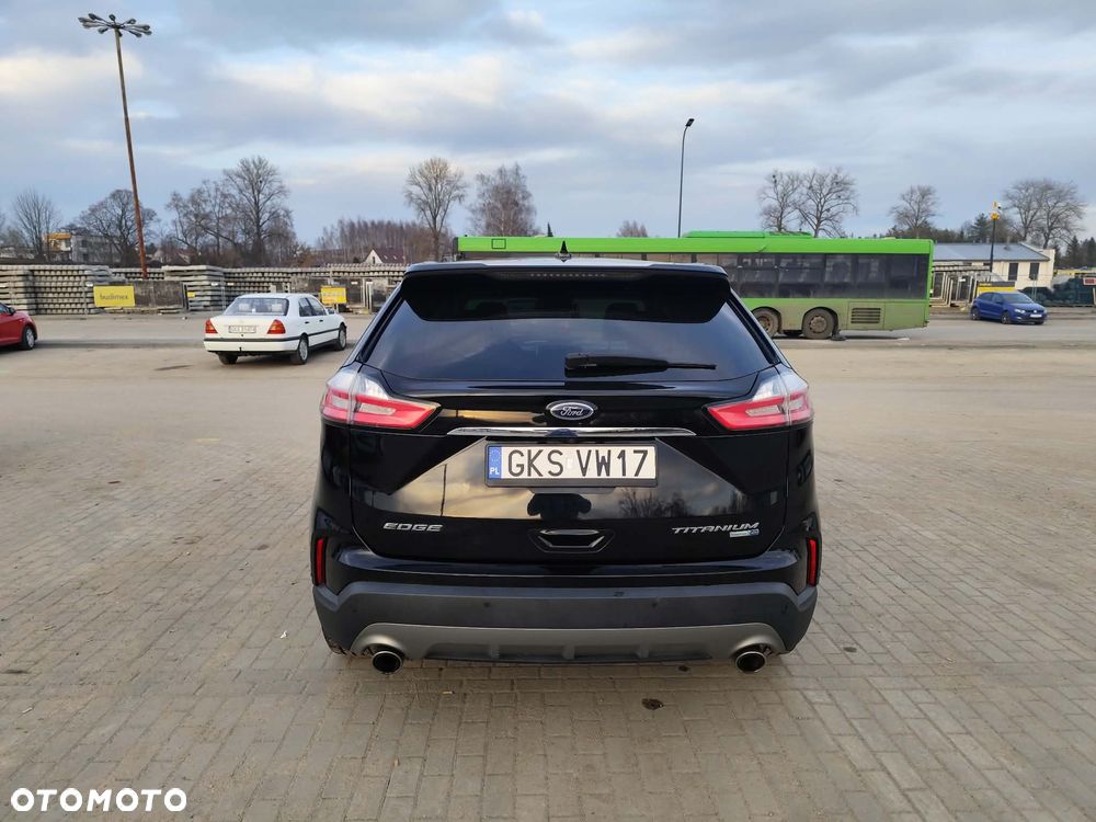Ford Edge - 4