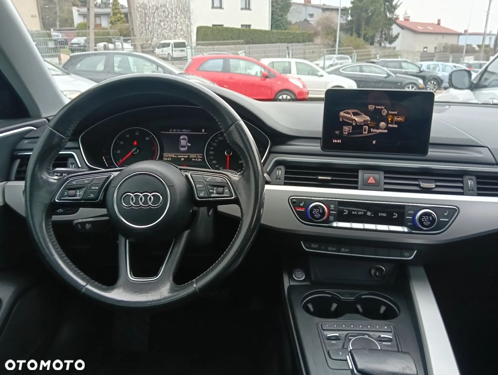 Audi A4 Limousine 2.0 TFSI quattro S tronic design - 31