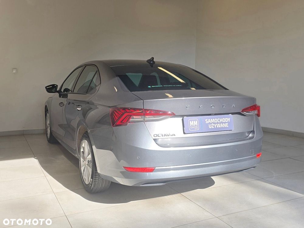 Skoda Octavia 1.5 TSI ACT Ambition - 4