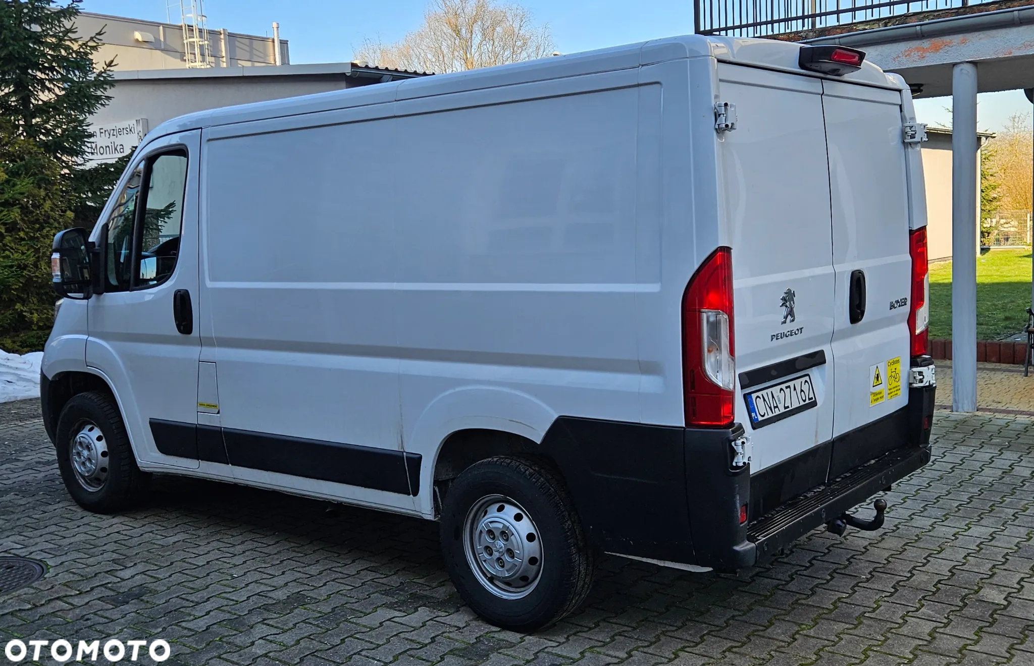 Peugeot Boxer Kombi 330 BlueHDi L1H1 - 11