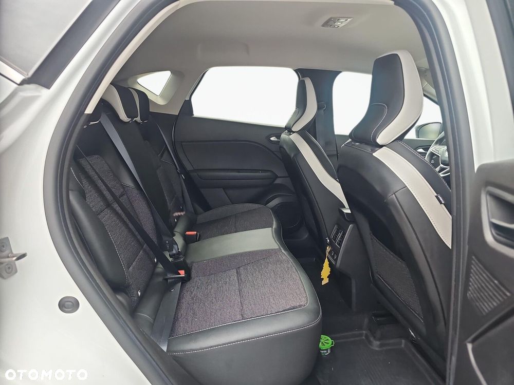 Renault Captur - 25
