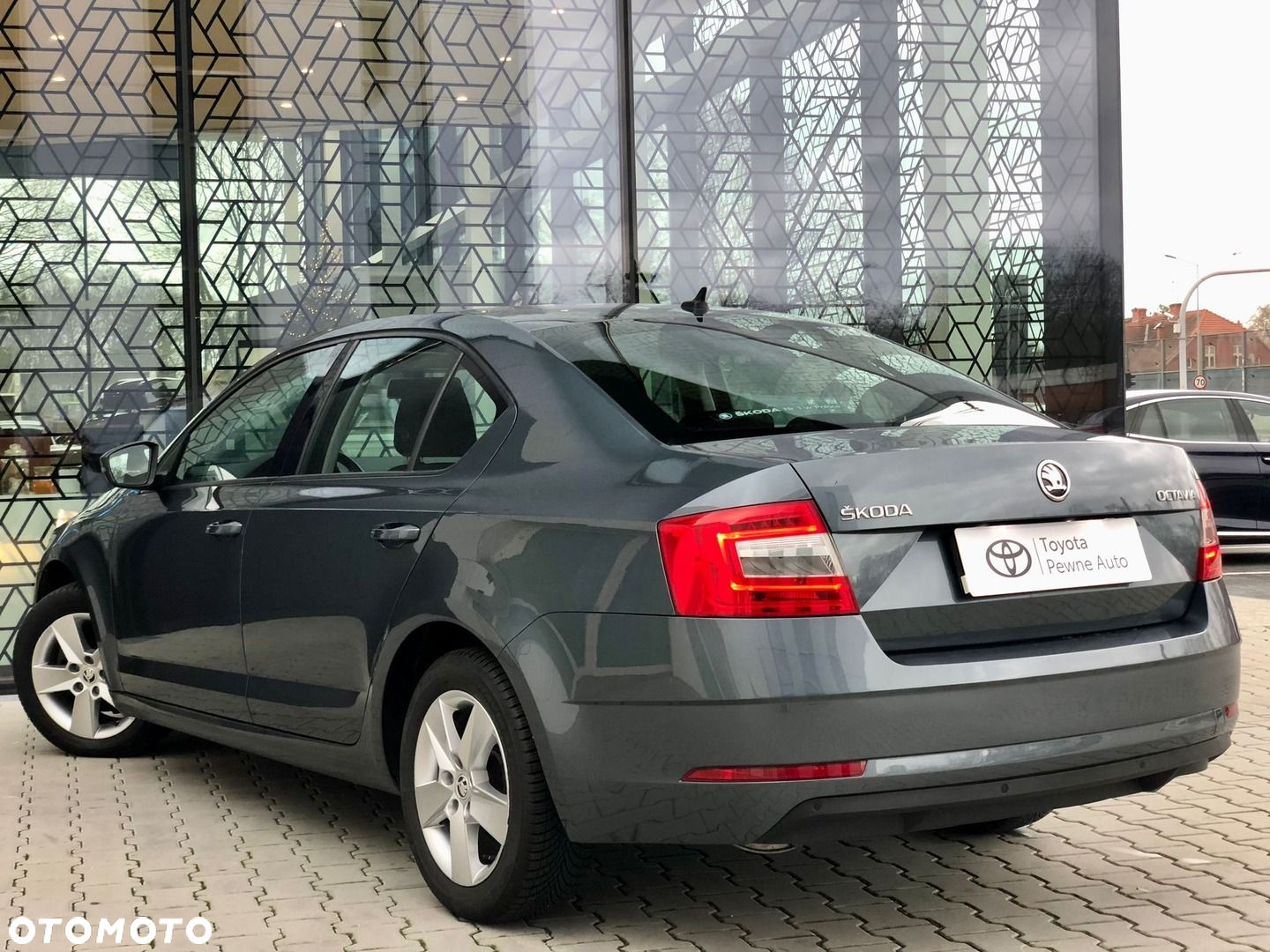 Skoda Octavia 2.0 TDI Ambition - 10