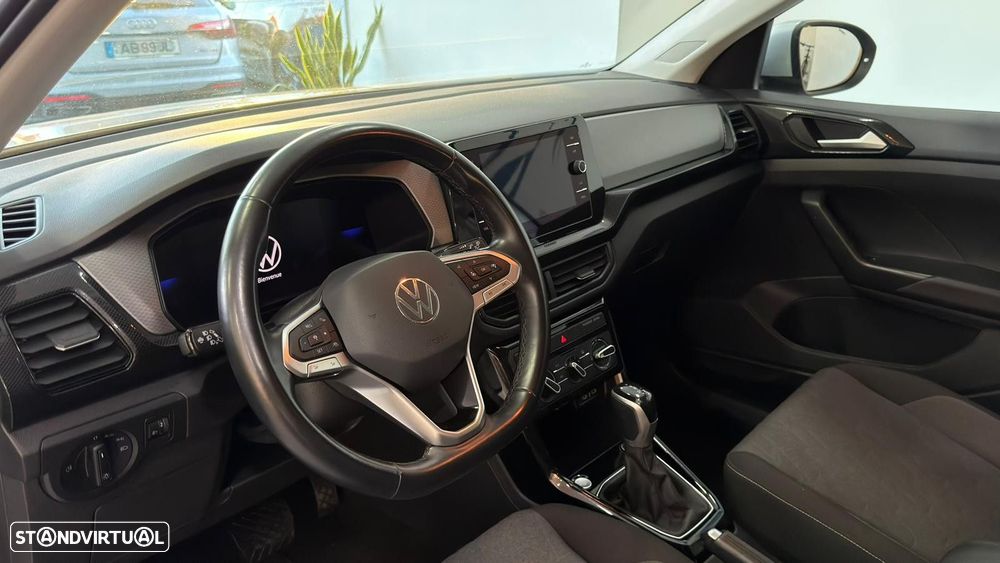 VW T-Cross 1.0 TSI Urban DSG - 6
