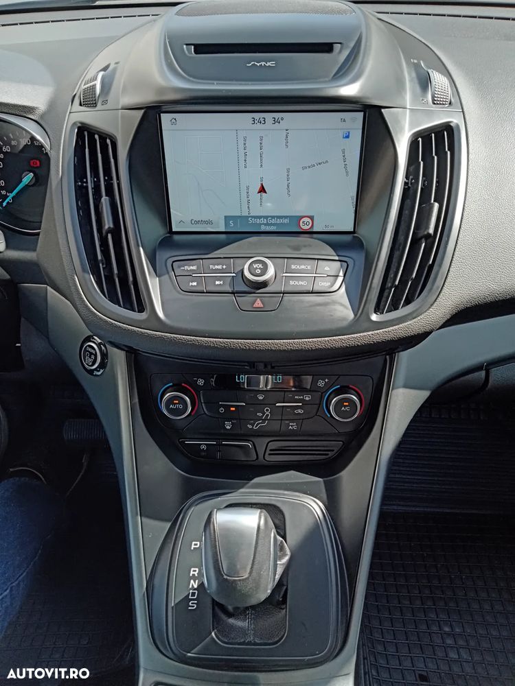 Ford Kuga 2.0 TDCi 4x4 Aut. Business Edition - 3