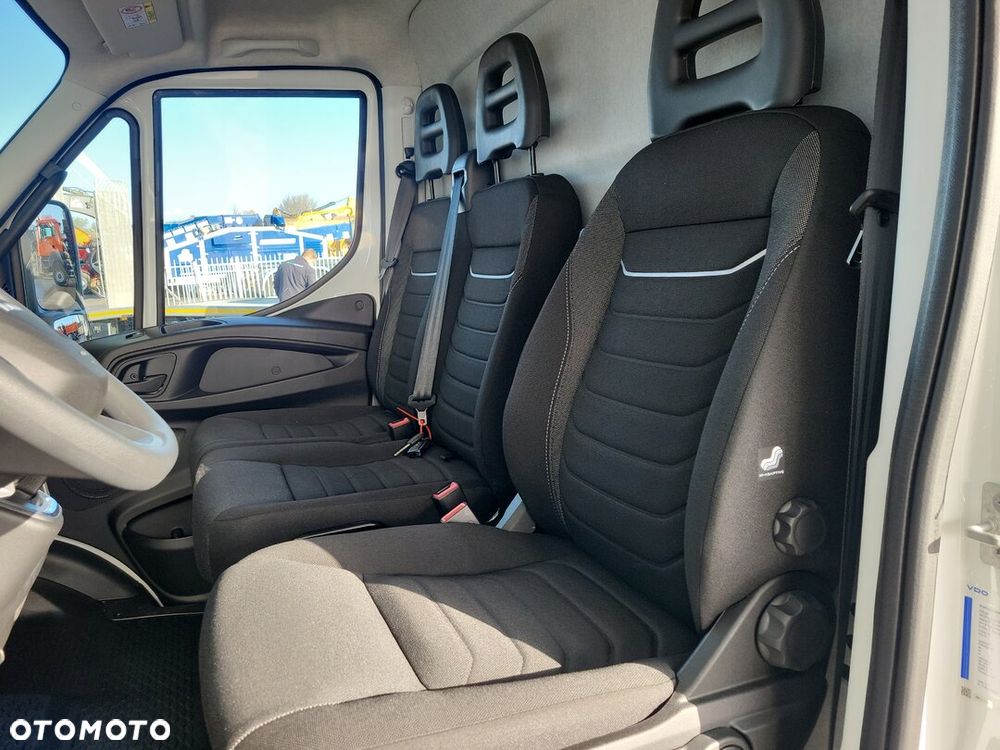 Iveco Daily 72C18 - 10