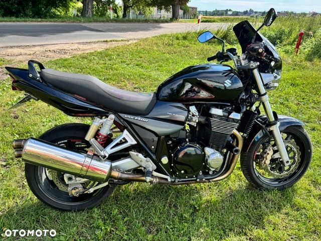 Suzuki GSX - 1