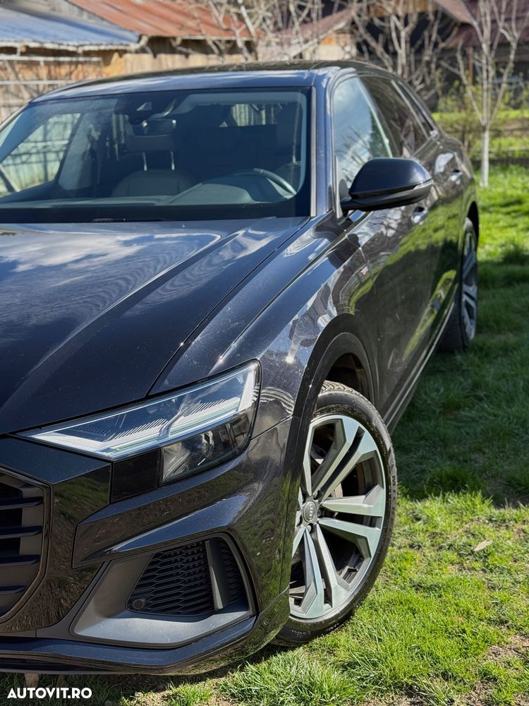 Audi Q8 - 5