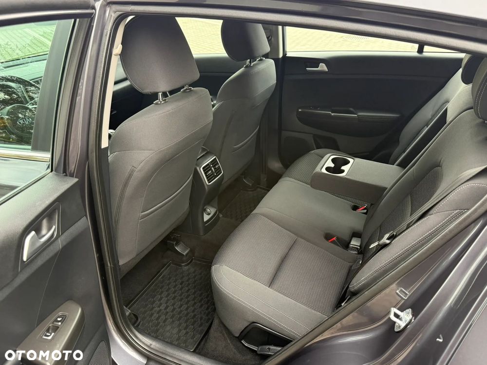 Kia Sportage 1.6 GDI 2WD VISION - 32
