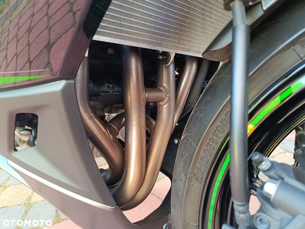 Kawasaki Ninja 1000 SX - 19