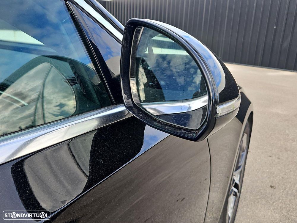 Mercedes-Benz E 220 d AMG Line - 17