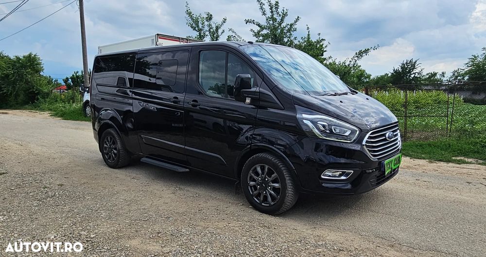 Ford Tourneo Custom - 3
