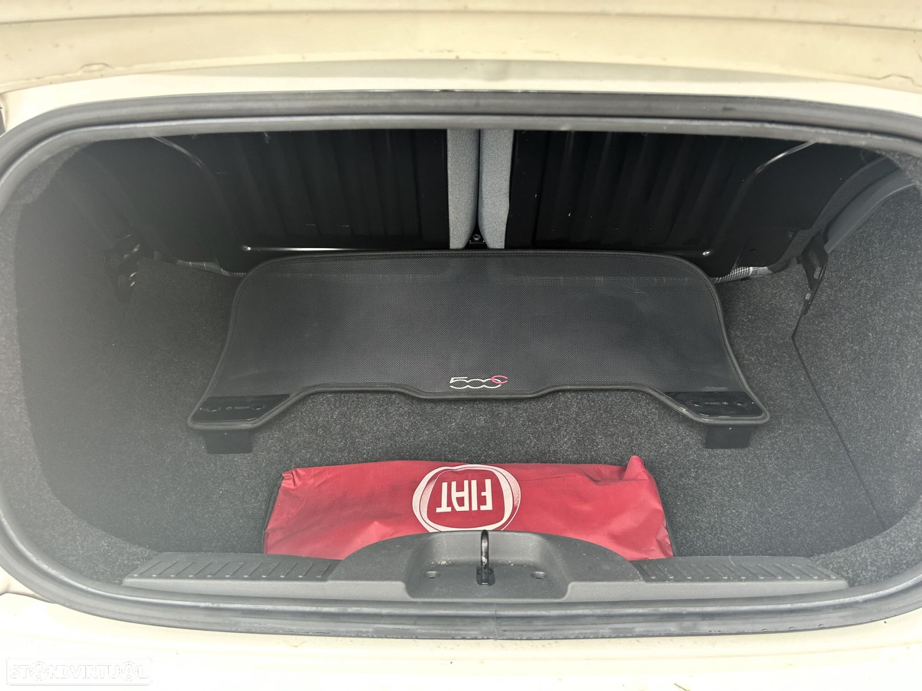 Fiat 500C 1.3 MJ Lounge S&S - 32