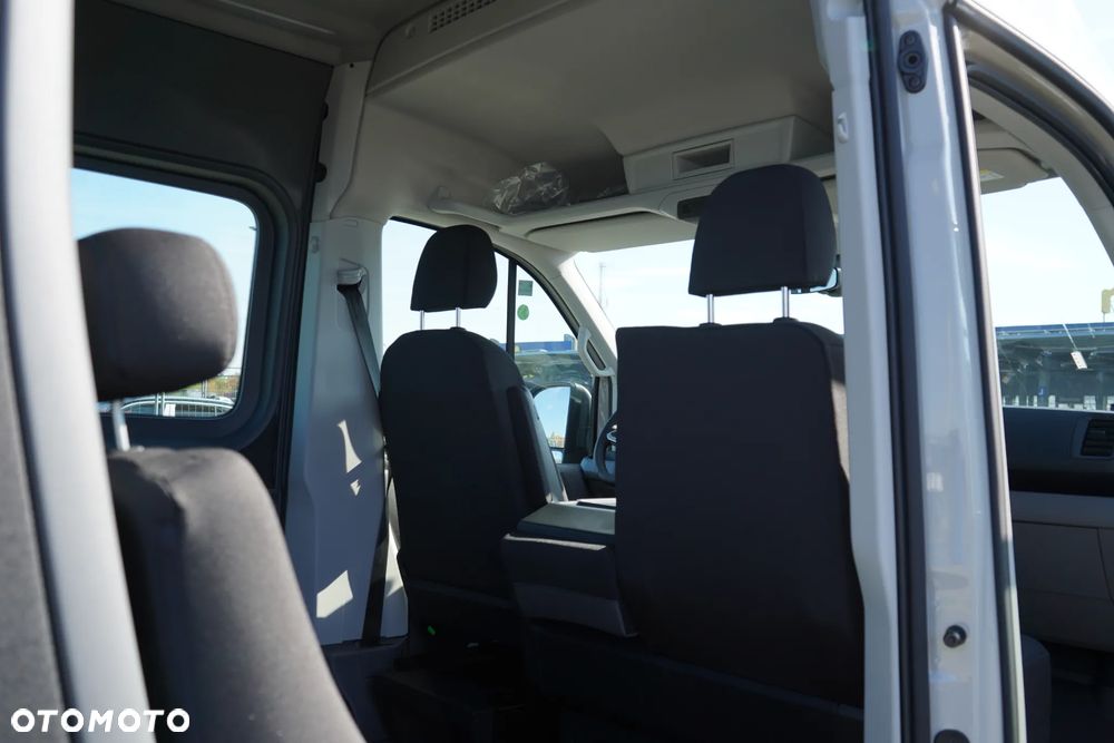 Volkswagen Crafter 35 Brygadówka - 24