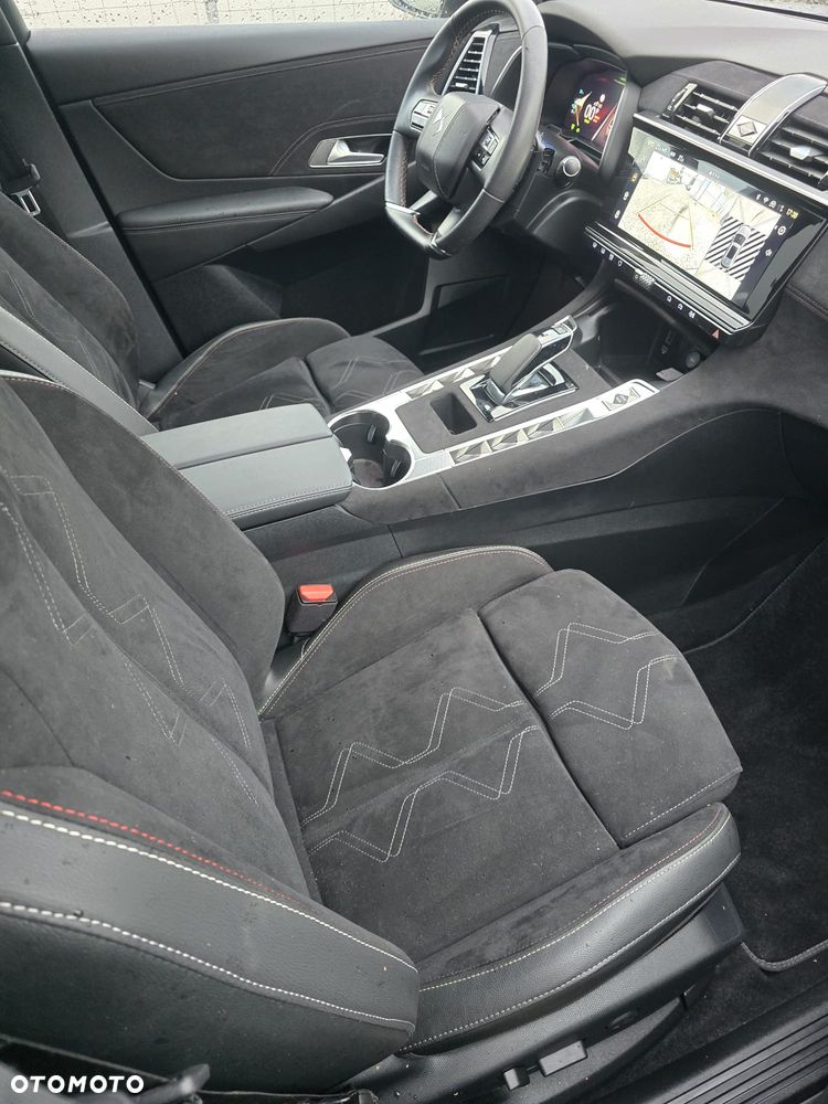 DS Automobiles DS 7 Crossback - 21