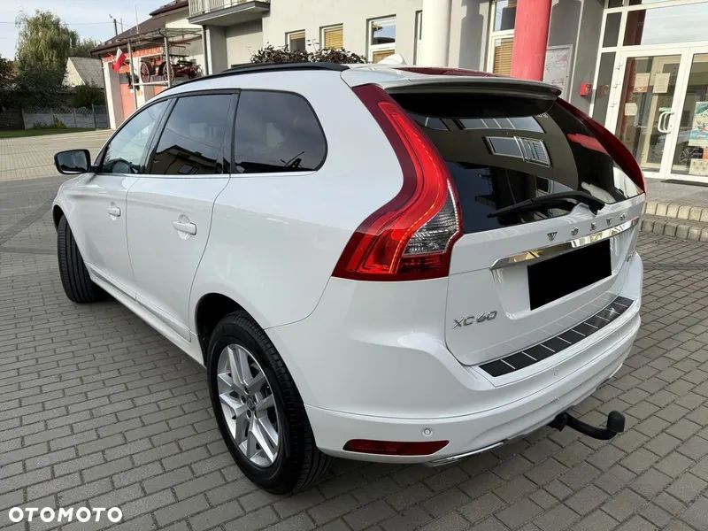 Volvo XC 60 D4 Drive-E Summum - 3