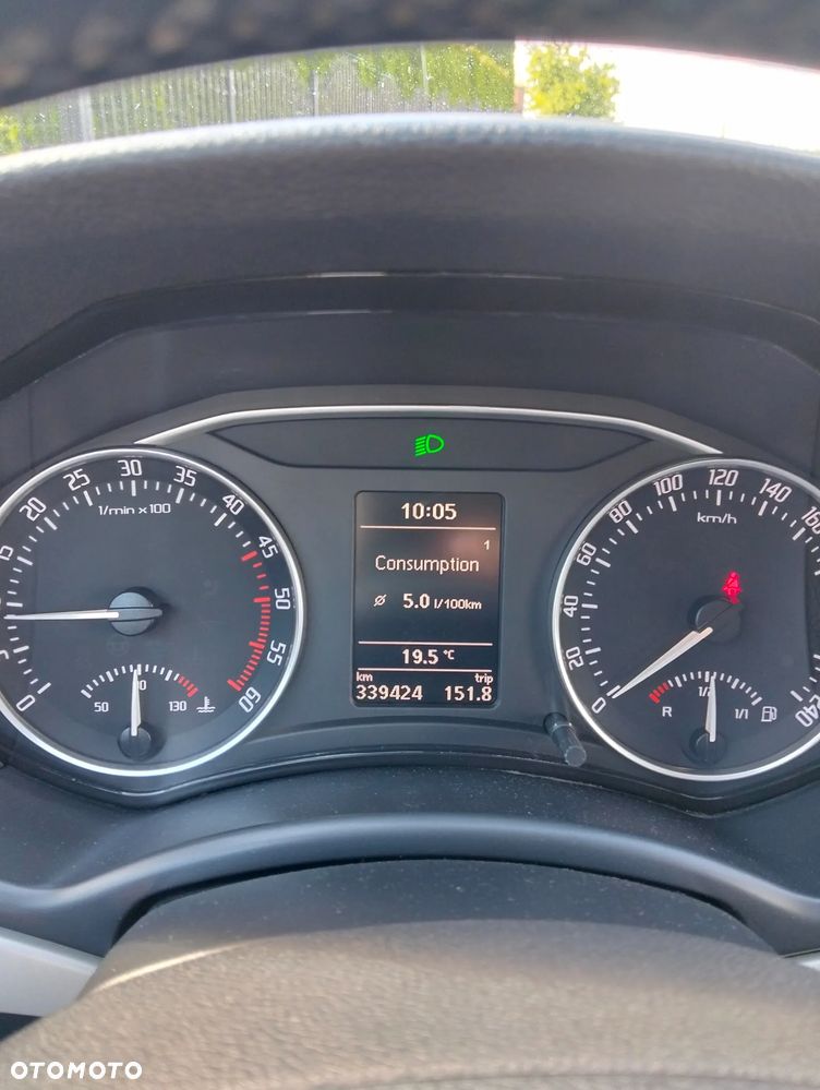 Skoda Octavia 2.0 TDI Ambiente - 9