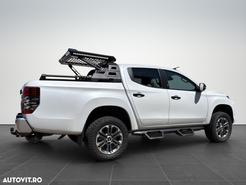 Mitsubishi L200 - 8