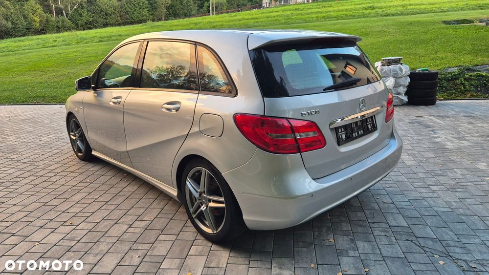 Mercedes-Benz Klasa B 180 CDI (BlueEFFICIENCY) - 4