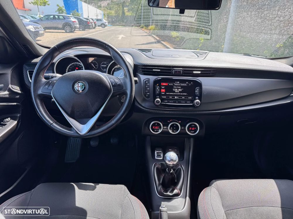 Alfa Romeo Giulietta 1.6 JTDM 16V Sport - 8