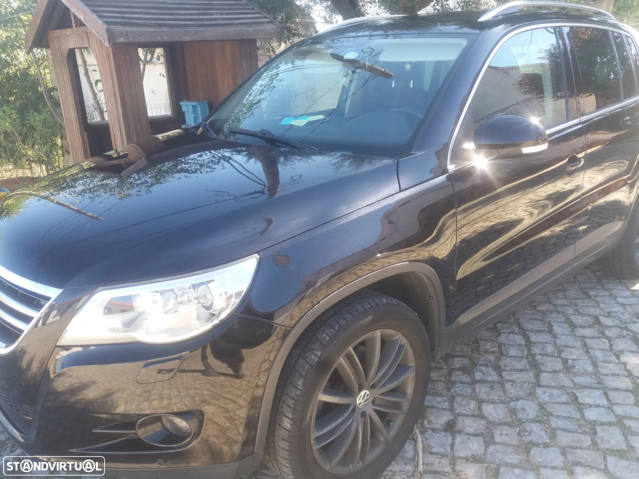 VW Tiguan 2.0 TDi Sport BlueMotion - 16