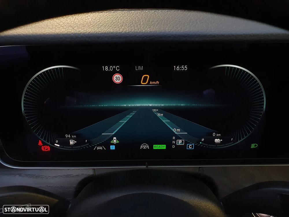 Mercedes-Benz E 300 de T 9G-TRONIC AMG Line - 34