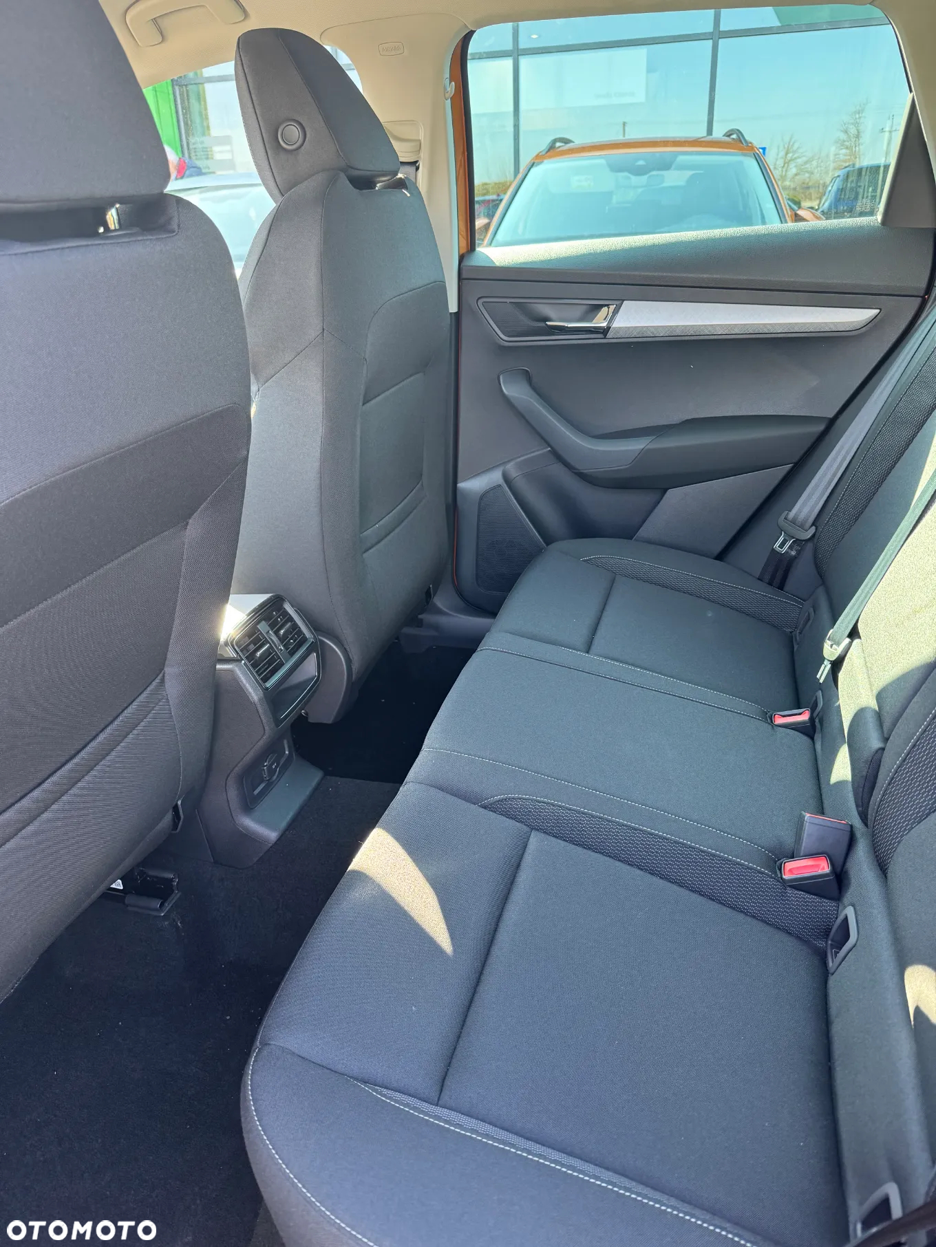 Skoda Karoq 1.5 TSI ACT Selection DSG - 9