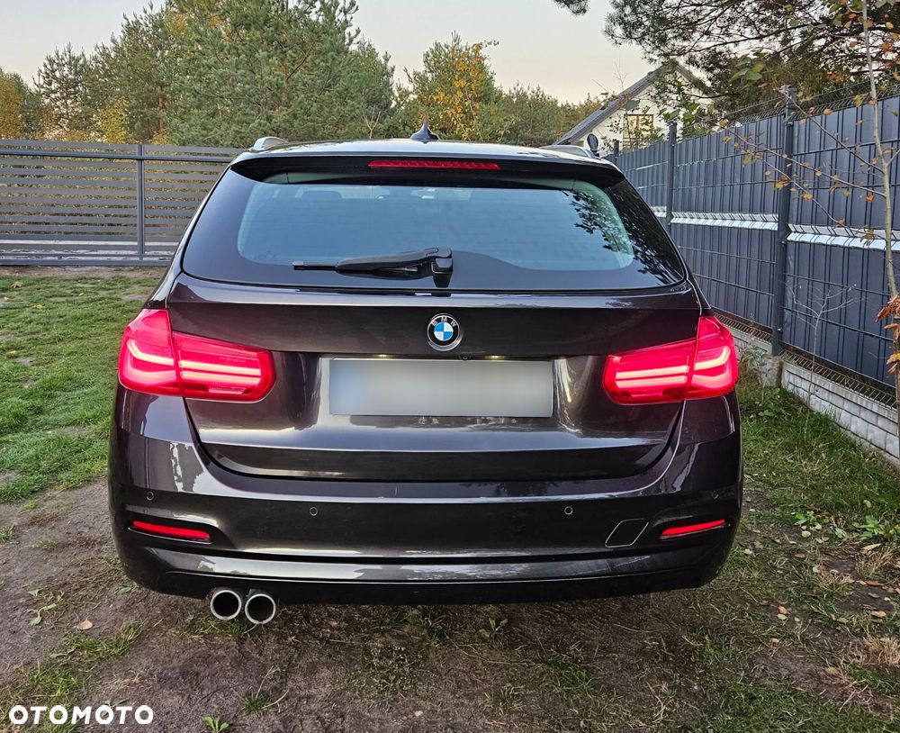 BMW Seria 3 330d Touring xDrive Sport-Aut Luxury Line - 21