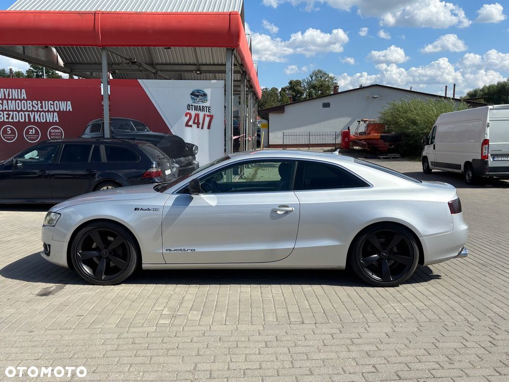 Audi A5 Coupé 3.2 FSI Quattro - 6