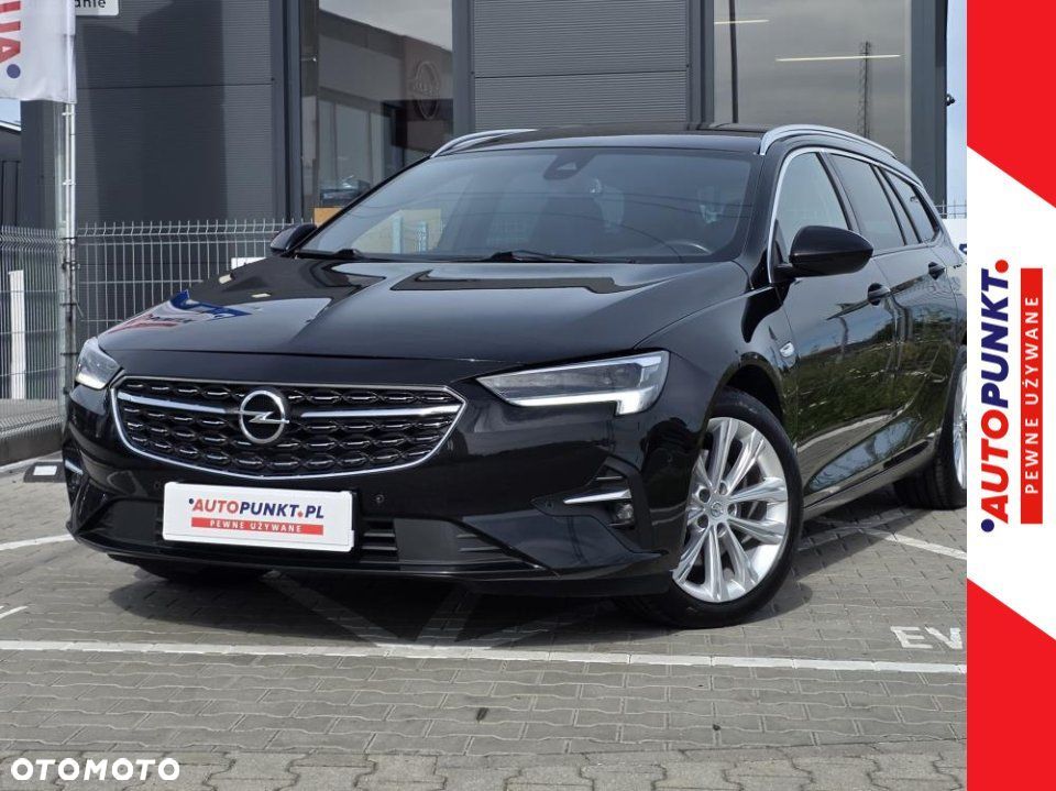 Opel Insignia - 1