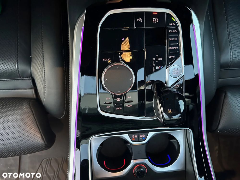 BMW X5 M M50d - 24