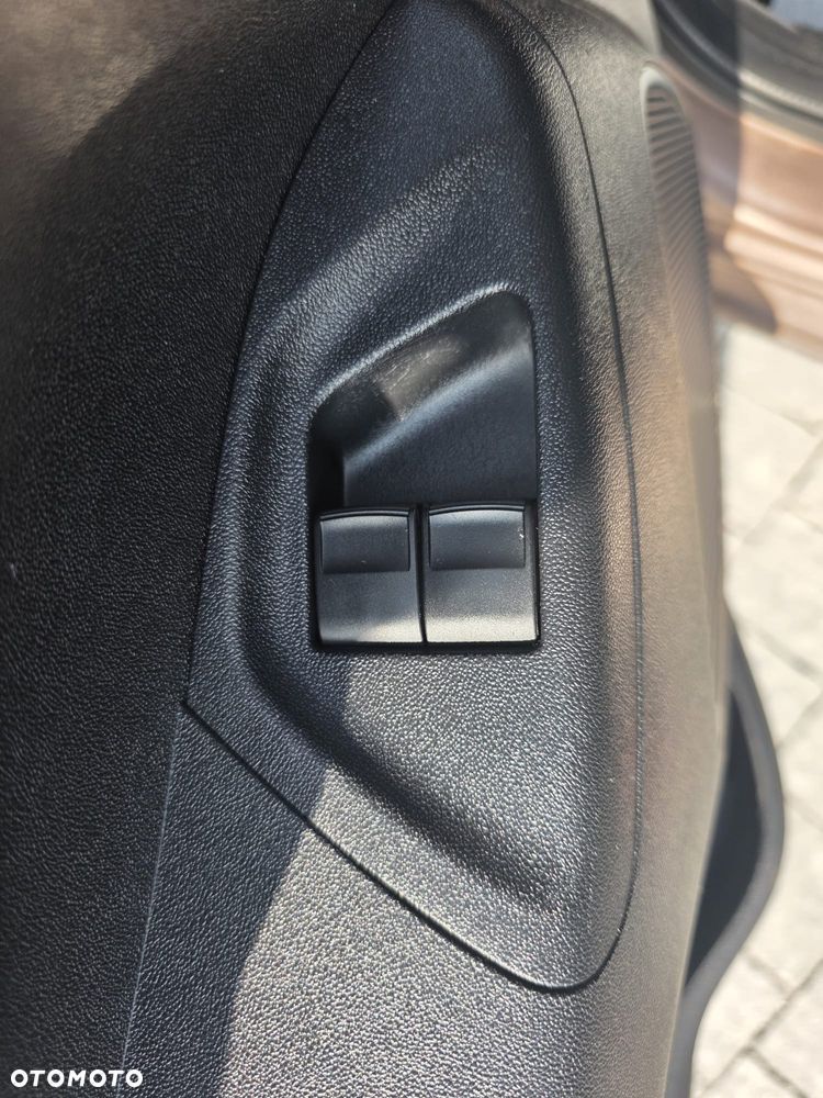 Peugeot 108 - 11