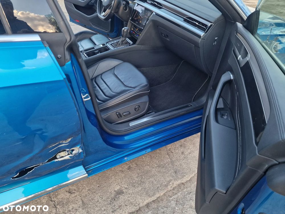 Volkswagen Arteon 2.0 TDI R-Line DSG - 32