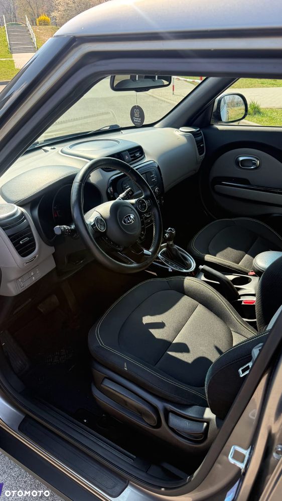 Kia Soul 1.6 GDI L - 8