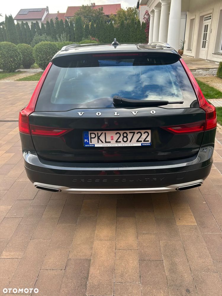Volvo V90 Cross Country D4 AWD - 3