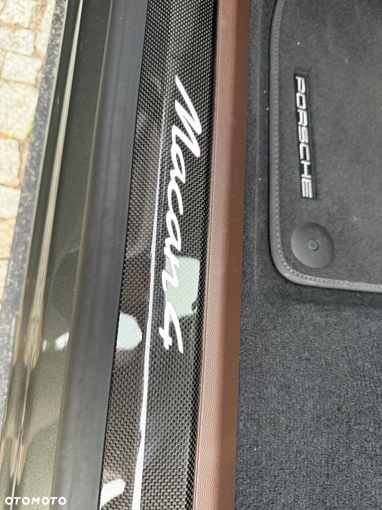 Porsche Macan - 10