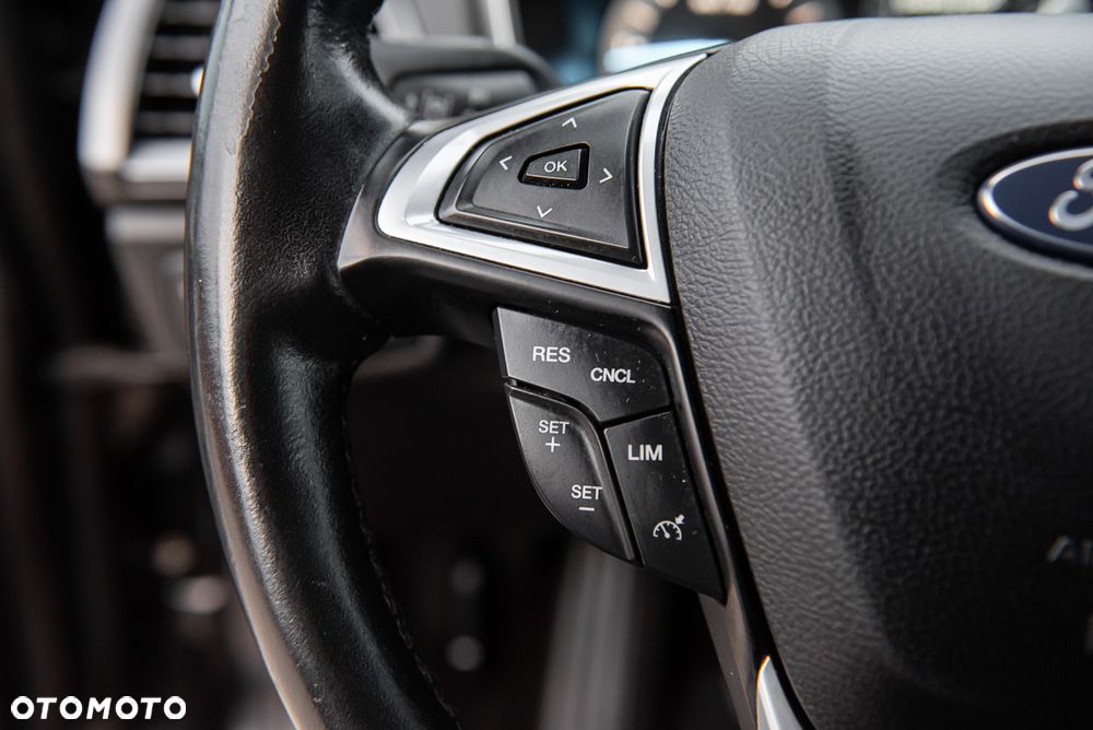 Ford Mondeo 2.0 EcoBlue Titanium - 22