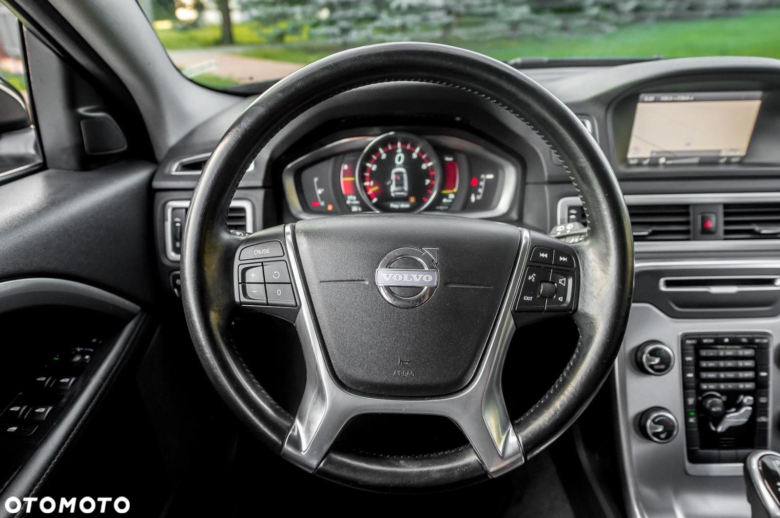 Volvo V70 T6 AWD Geartronic Momentum - 24