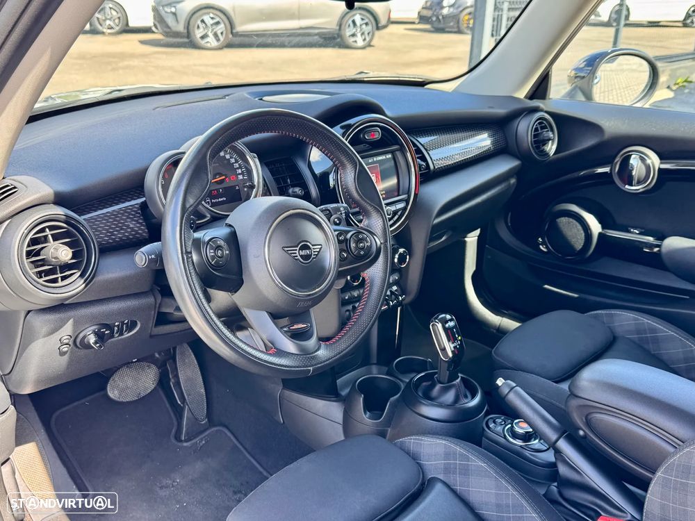 MINI 3 Portas Cooper SD Aut. - 9