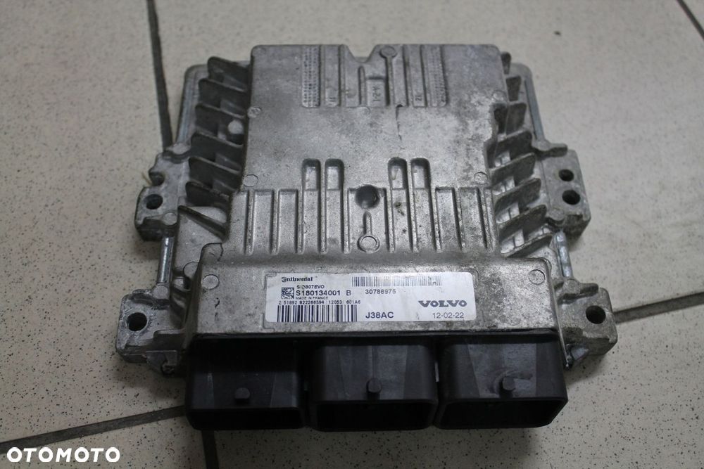 VOLVO V50S40 C30 1.6D2 KOMPUTER STEROWNIK 30788975 - 1
