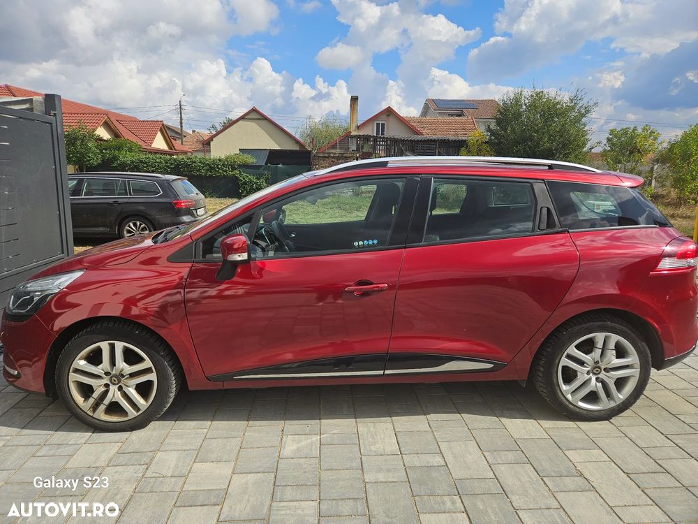 Renault Clio - 1