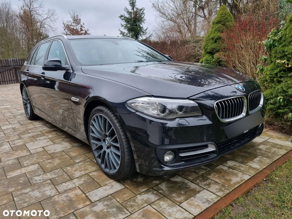 BMW Seria 5 520i - 4